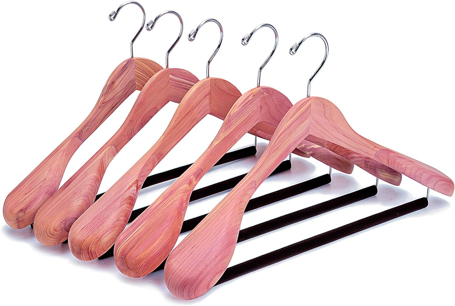 The Benefits of Cedar Wood Hangers